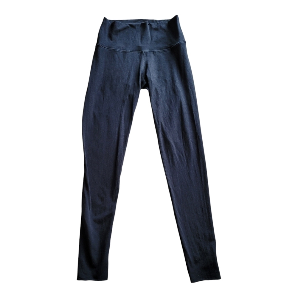 Aritzia mid rise cropped leggings size small